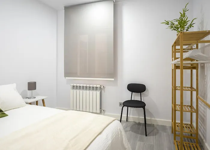 Plaza De Lena Centro * Santander